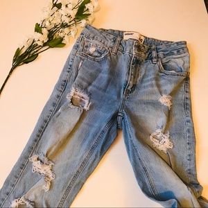 Garage light wash straight leg jeans distressed size 00